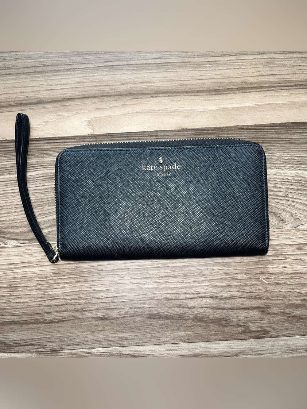 Kate Spade New York Black Leather Zip Around Wristlet Wallet